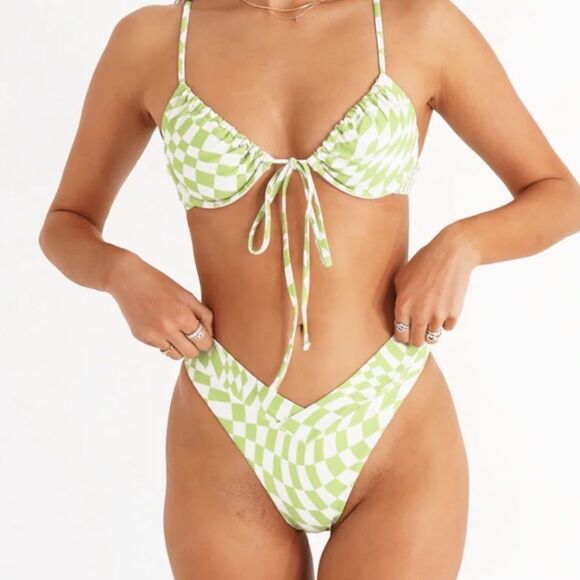 Aurelle riza green V bikini bottom size small NWOT - Picture 1 of 9